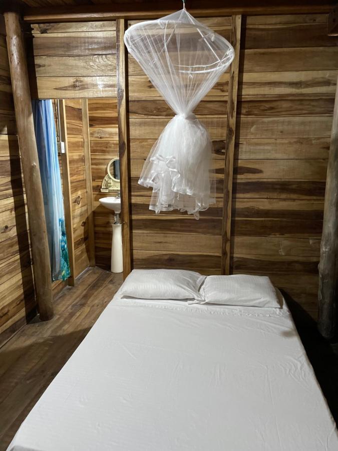 The Mompe Beach Hostal La Poza Ngoại thất bức ảnh