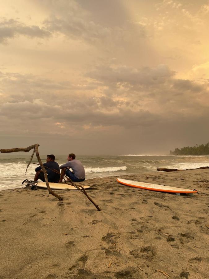The Mompe Beach Hostal La Poza Ngoại thất bức ảnh