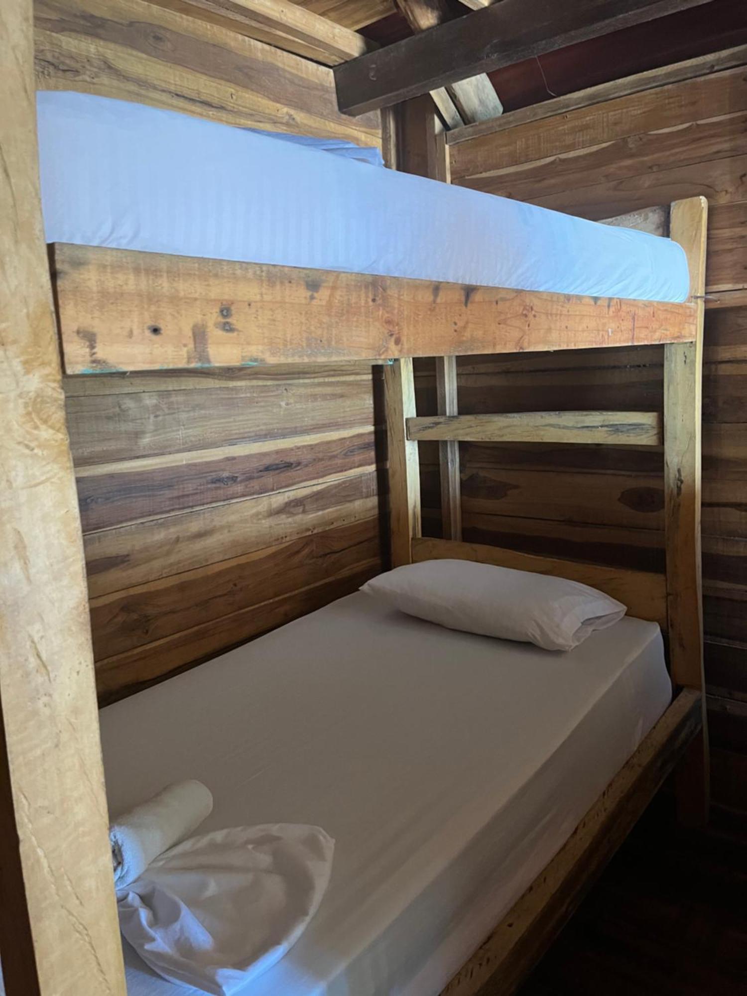 The Mompe Beach Hostal La Poza Ngoại thất bức ảnh