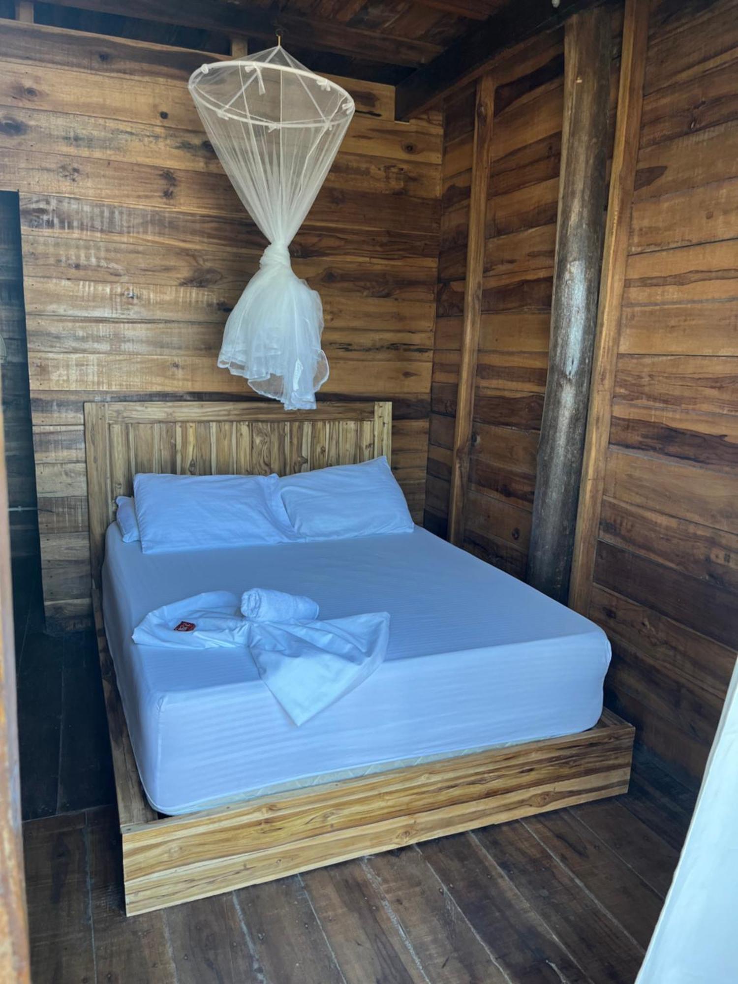 The Mompe Beach Hostal La Poza Ngoại thất bức ảnh
