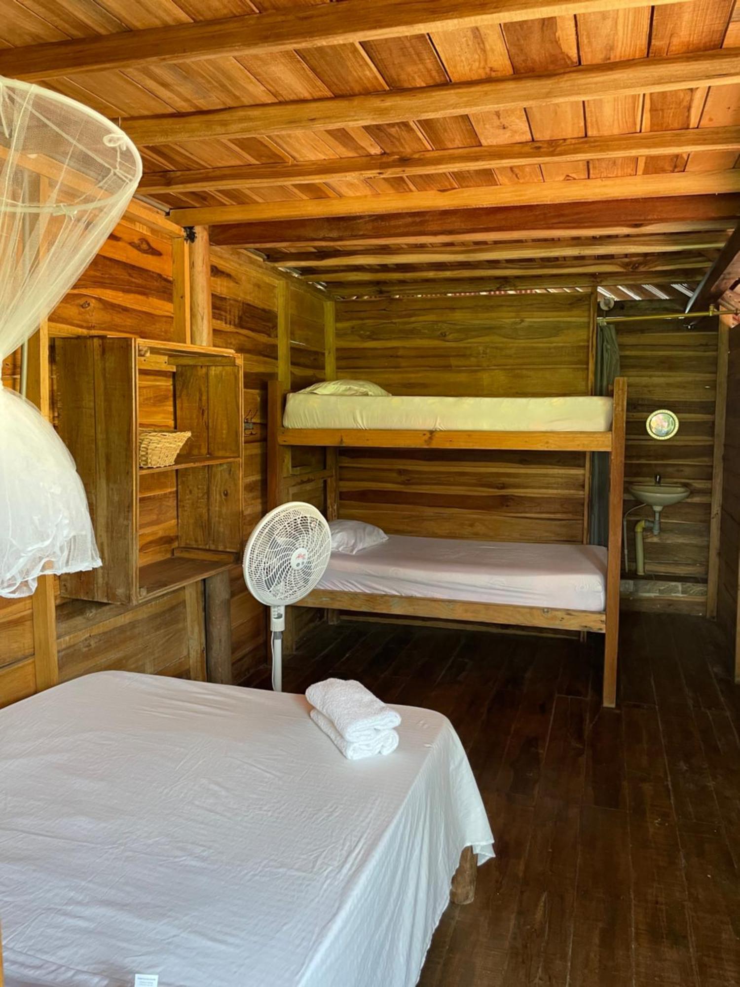 The Mompe Beach Hostal La Poza Ngoại thất bức ảnh