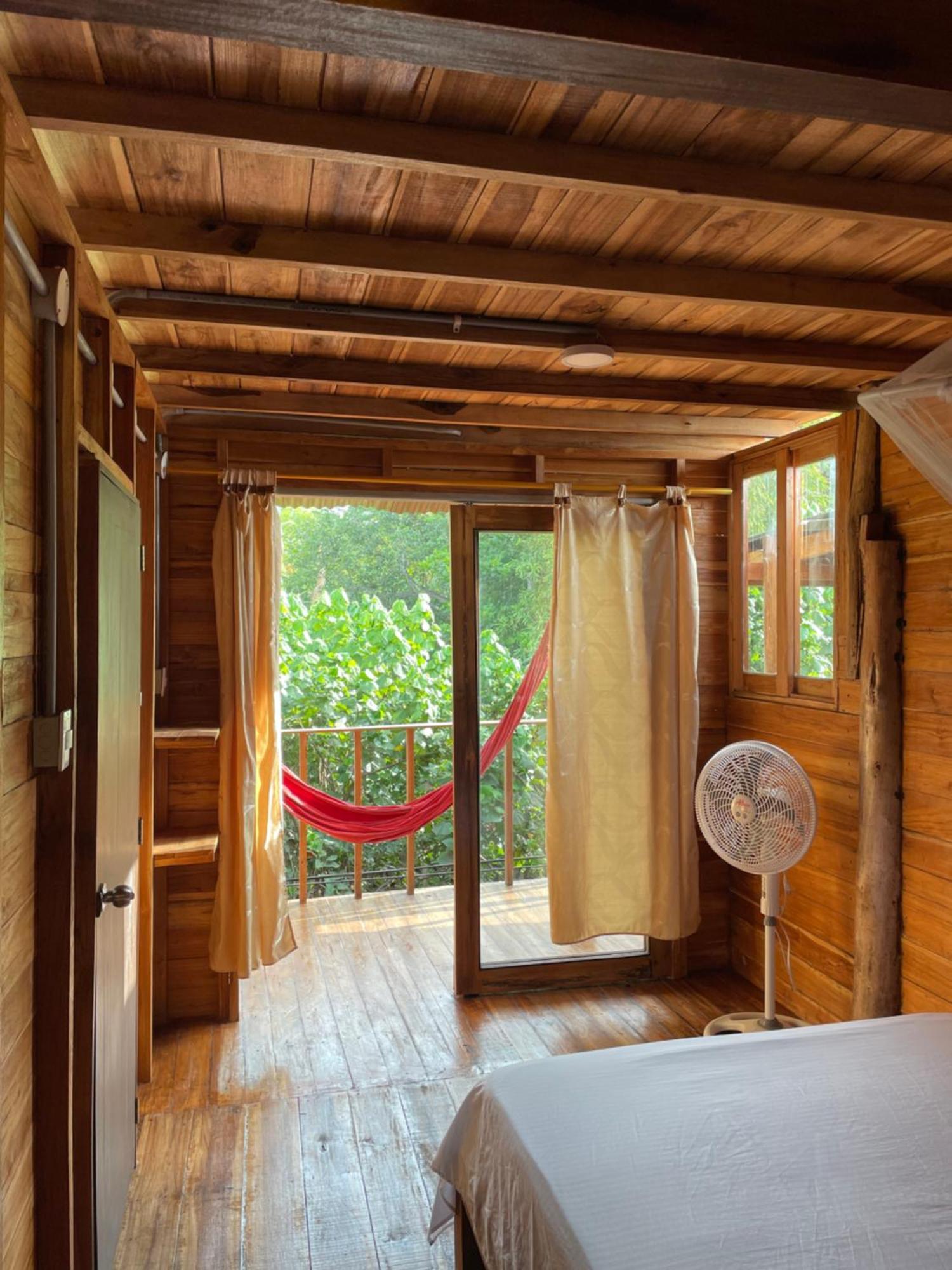 The Mompe Beach Hostal La Poza Ngoại thất bức ảnh