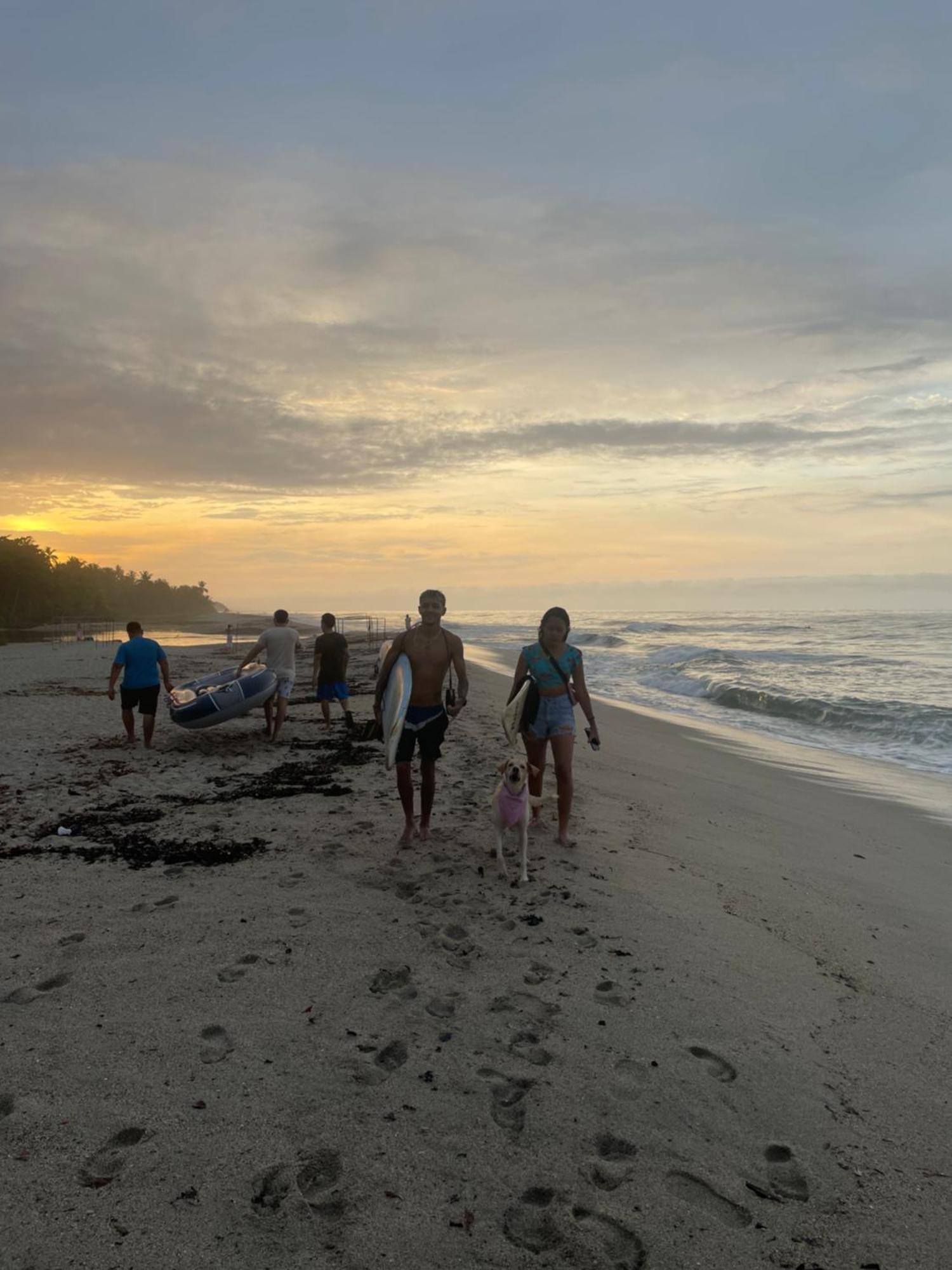 The Mompe Beach Hostal La Poza Ngoại thất bức ảnh