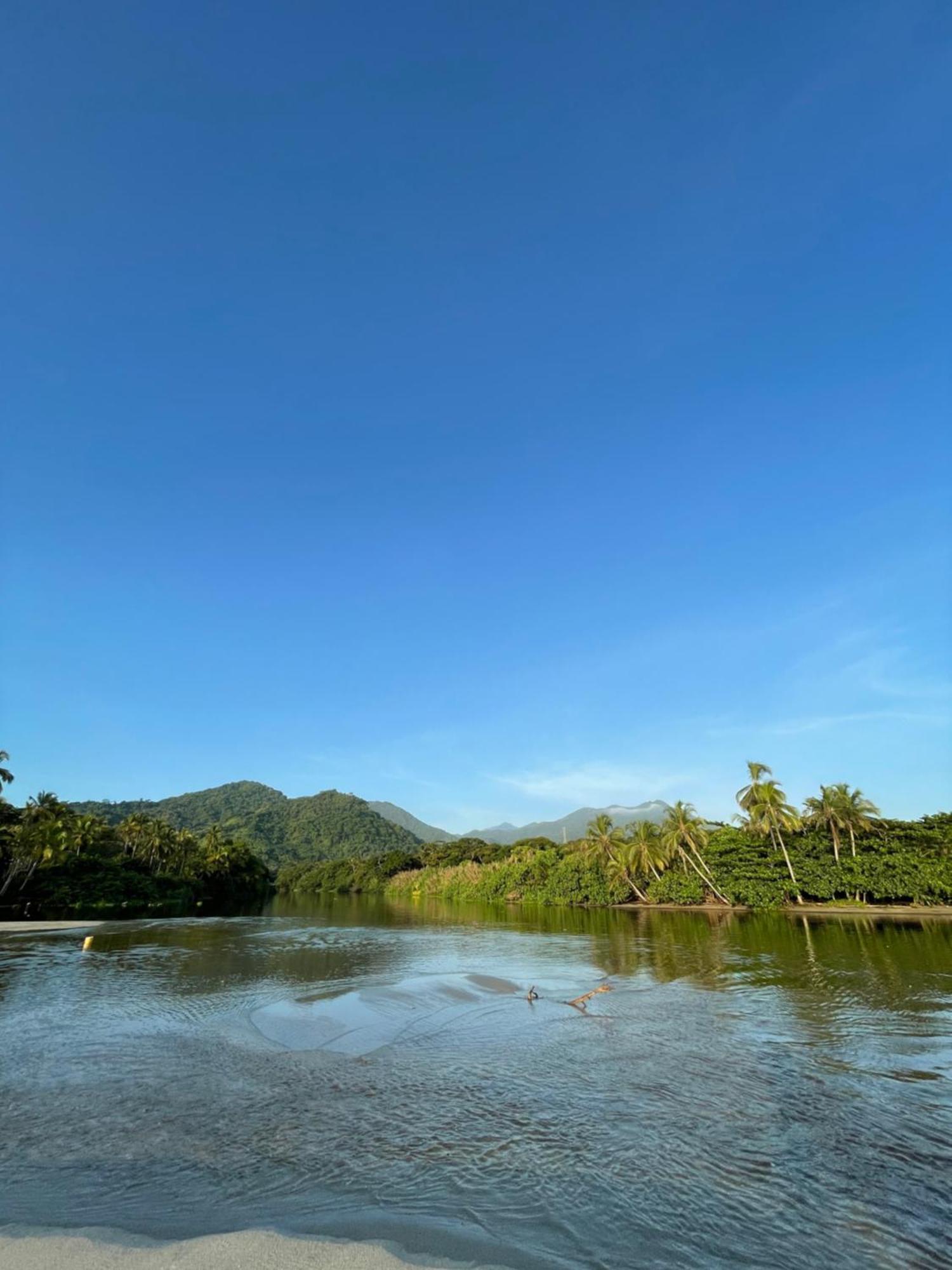The Mompe Beach Hostal La Poza Ngoại thất bức ảnh
