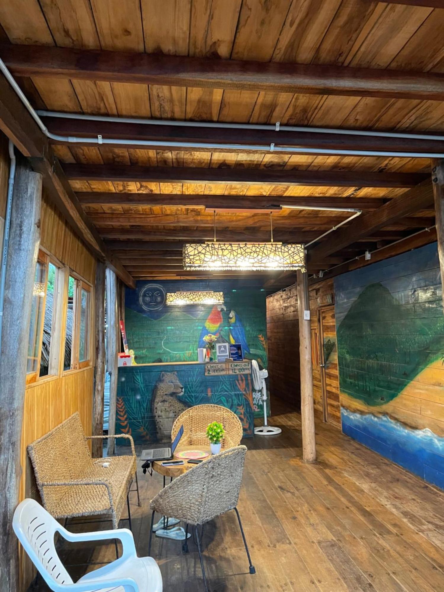 The Mompe Beach Hostal La Poza Ngoại thất bức ảnh