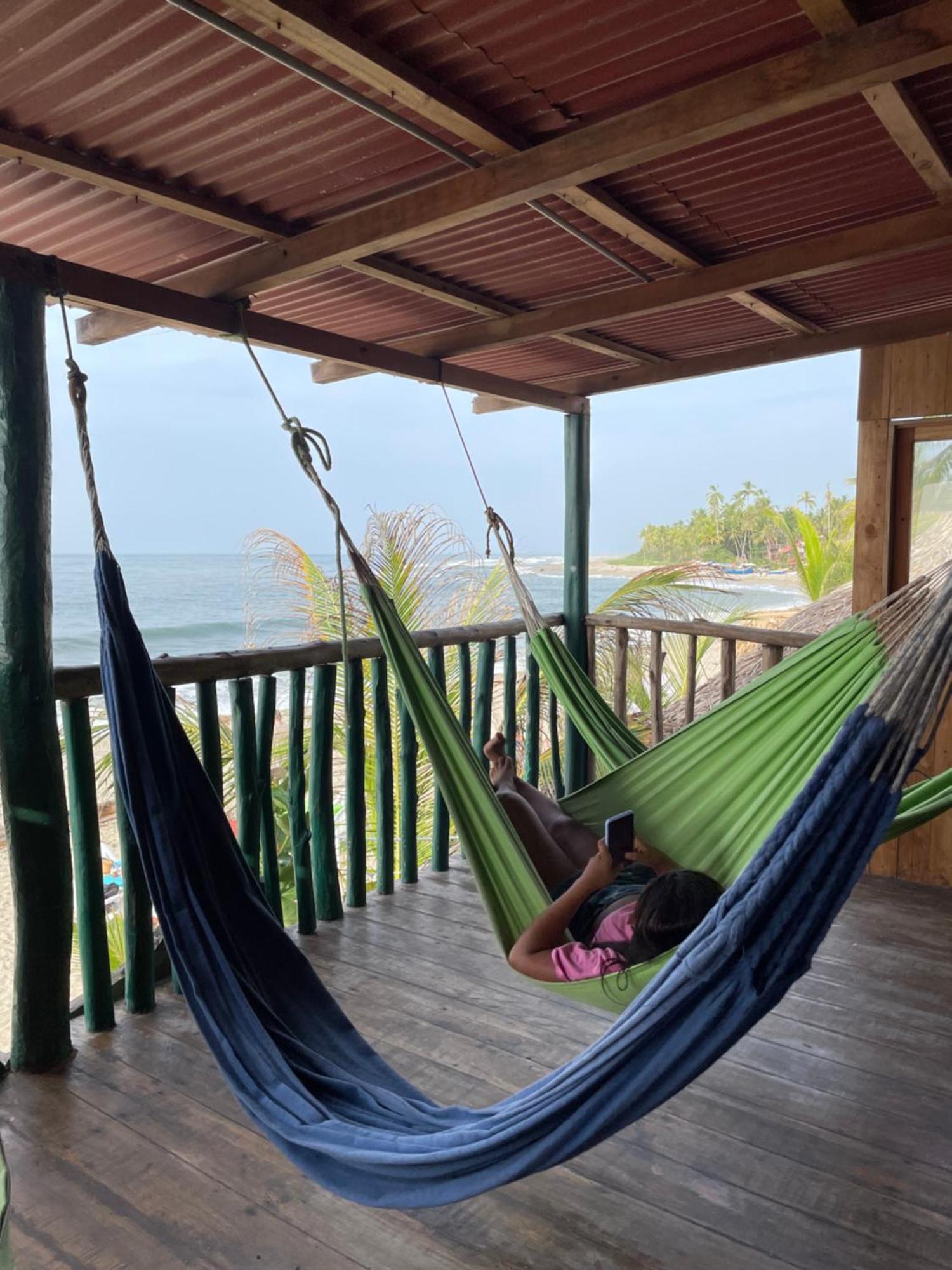 The Mompe Beach Hostal La Poza Ngoại thất bức ảnh